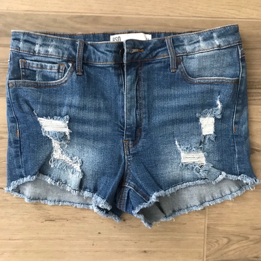 Junior’s jean short | Size 11
